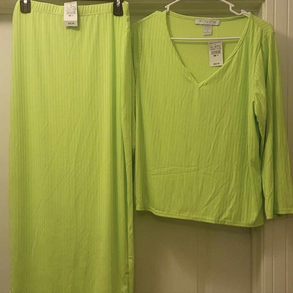 Long Skirt split in back